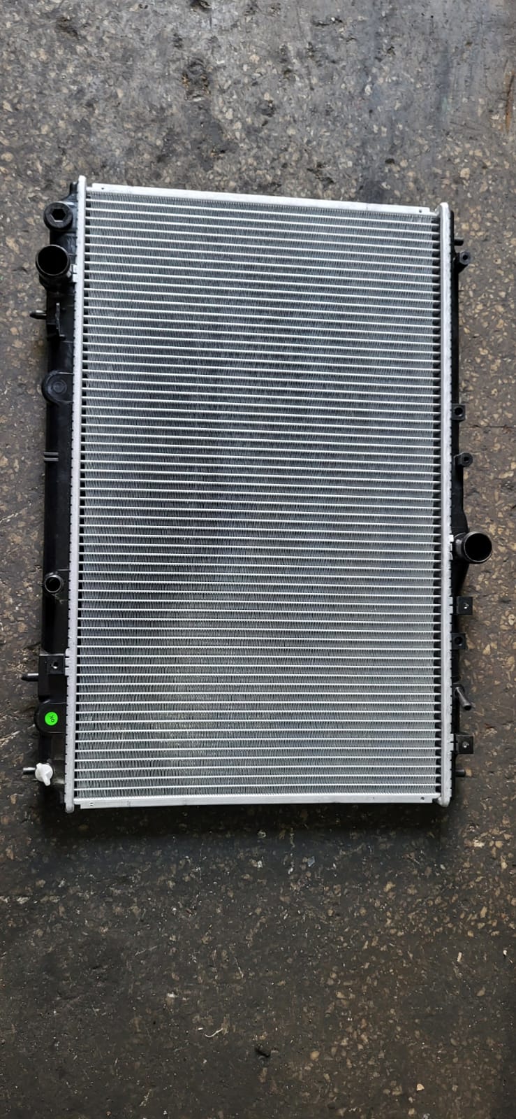 CARİSMA DİZEL SU RADYATÖRÜ