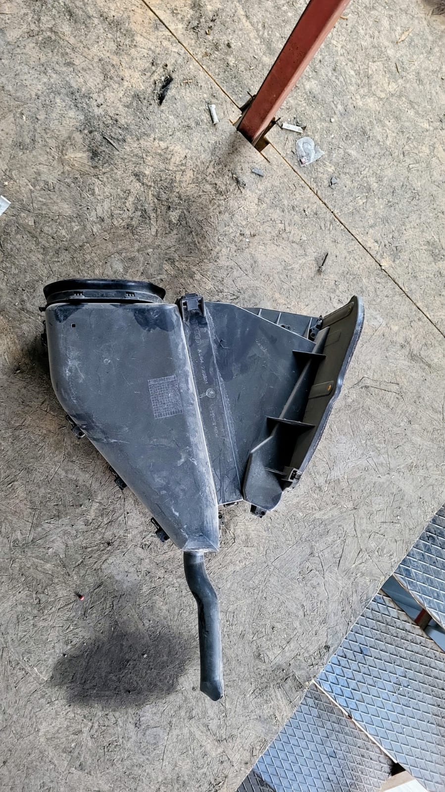 DAİLY 2006 MODEL POLEN KABI