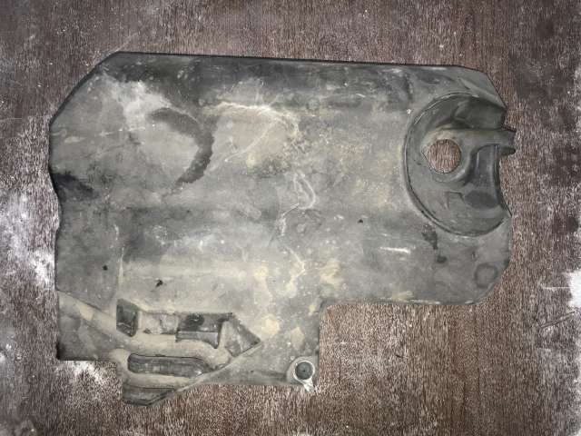 FORD TRANSİT CUSTOM MOTOR ÜST KORUMA KAPAĞI