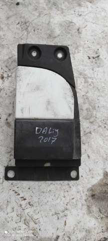 İVECO DAİLY DEPO DIŞ KAPAĞI
