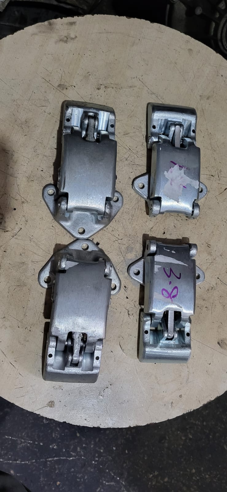 Katlanabilir bagaj  menteşesi