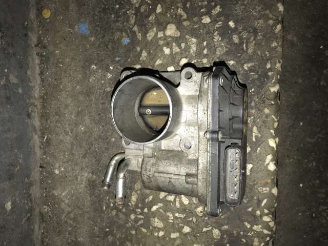 MİTSUBİSHİ COLT GAZ KELEBEĞİ