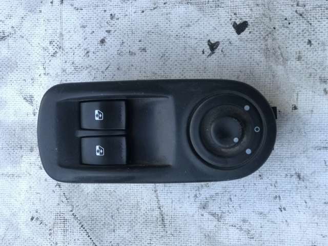 RENAULT TRAFİC CAM KONTROL DÜĞMESİ
